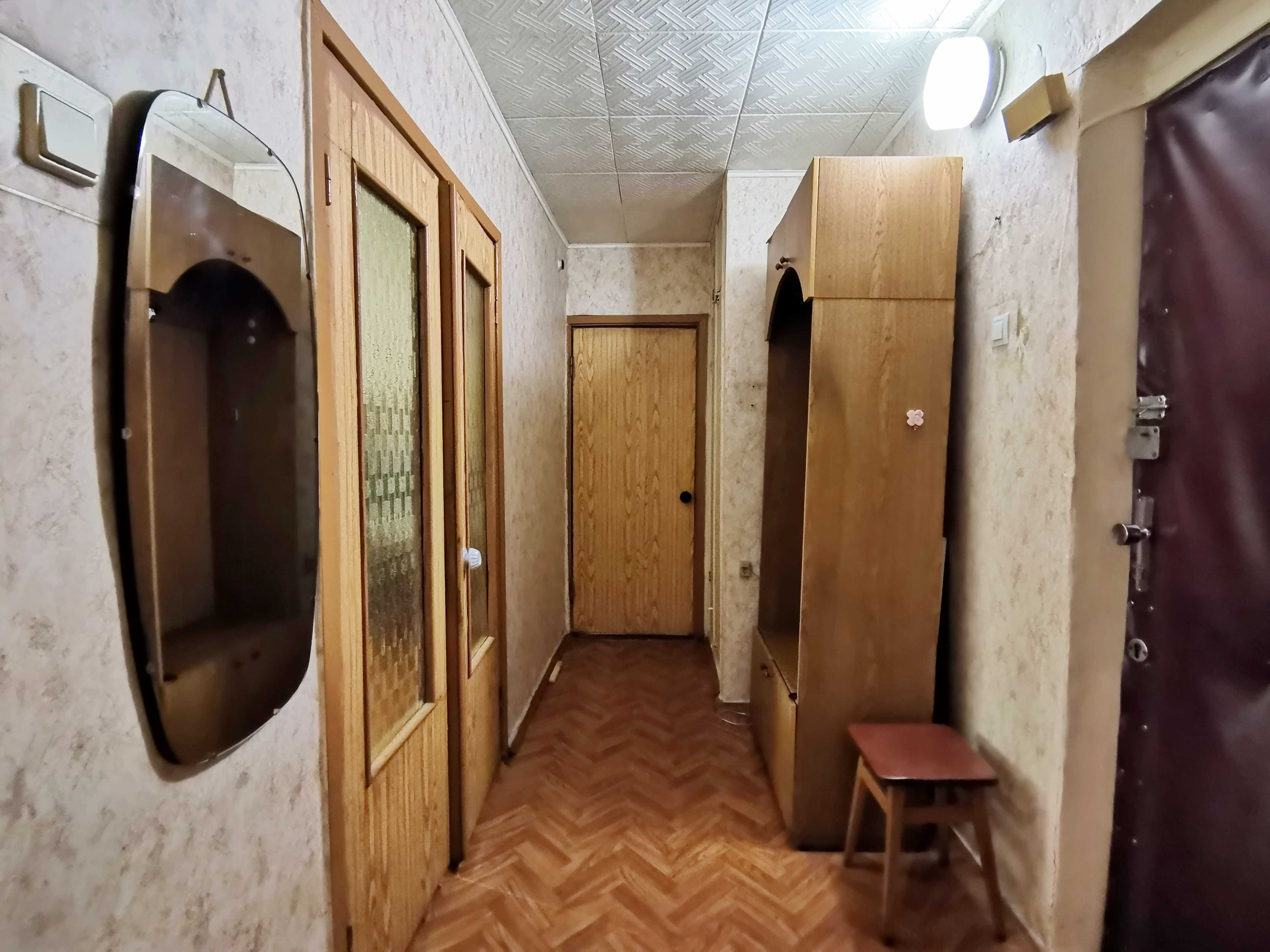 Пропоную купити 2-кімнатну квартиру по вулиці Українська