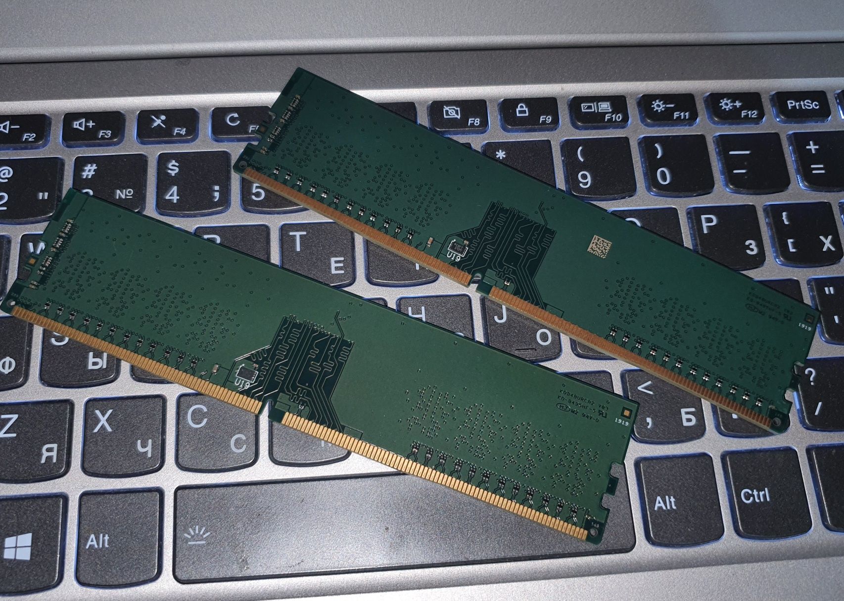 Оперативна пам'ять Crucial 4+4gb(8gb) DDR4 2666 для комп'ютера RAM ОЗУ