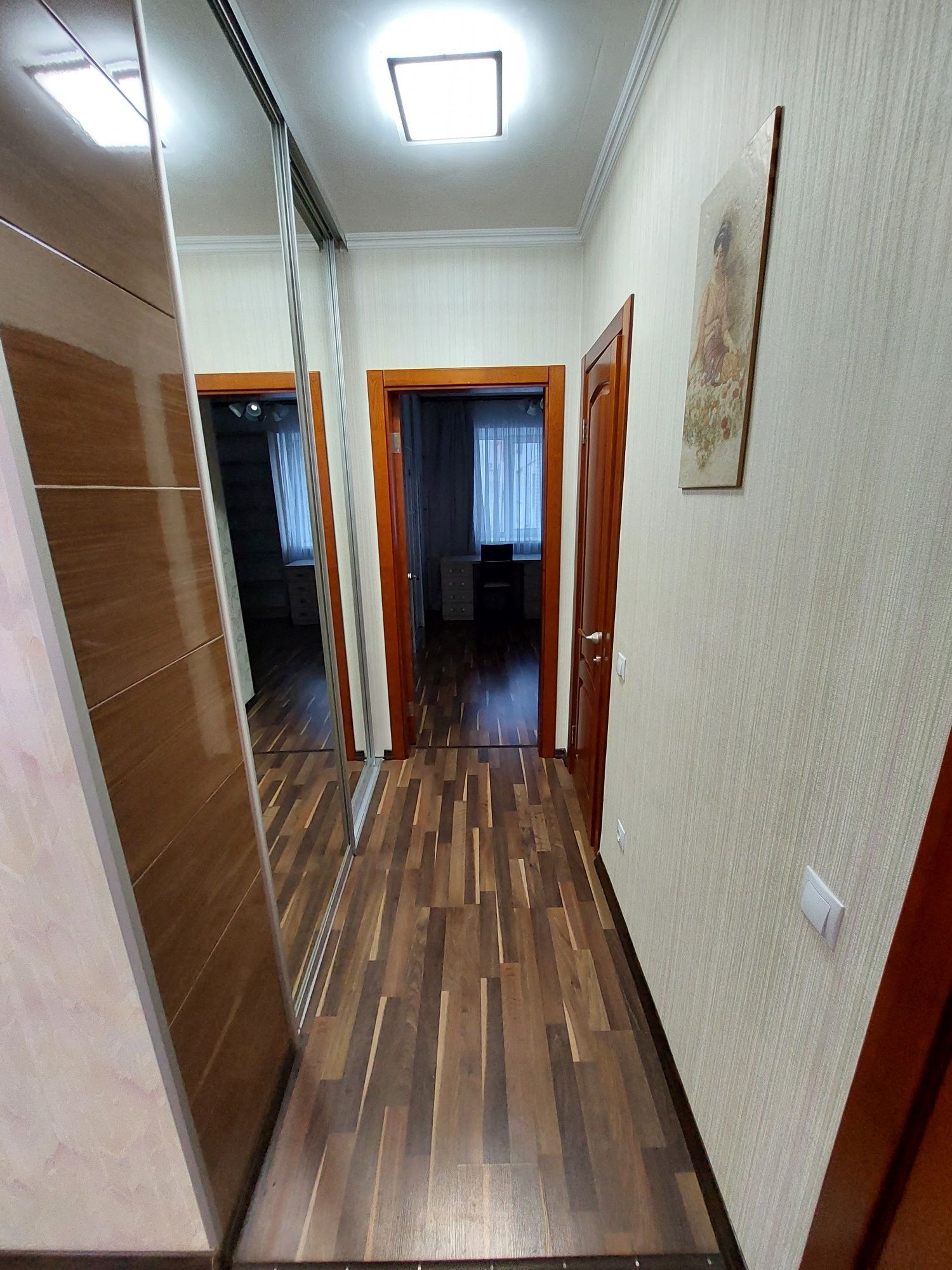 ЦЕНТР Автономка Продам 3 комнатную квартиру