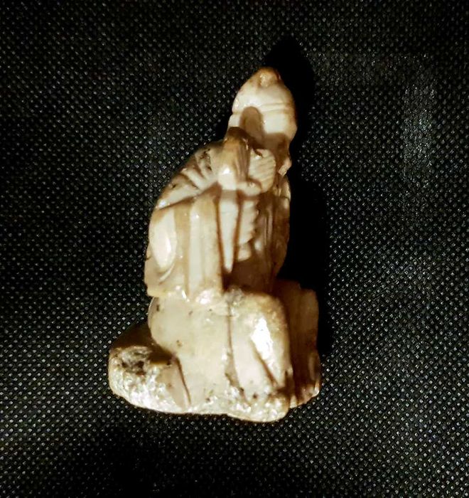 Estatueta de buda chinês esculpido em pedra-sabão