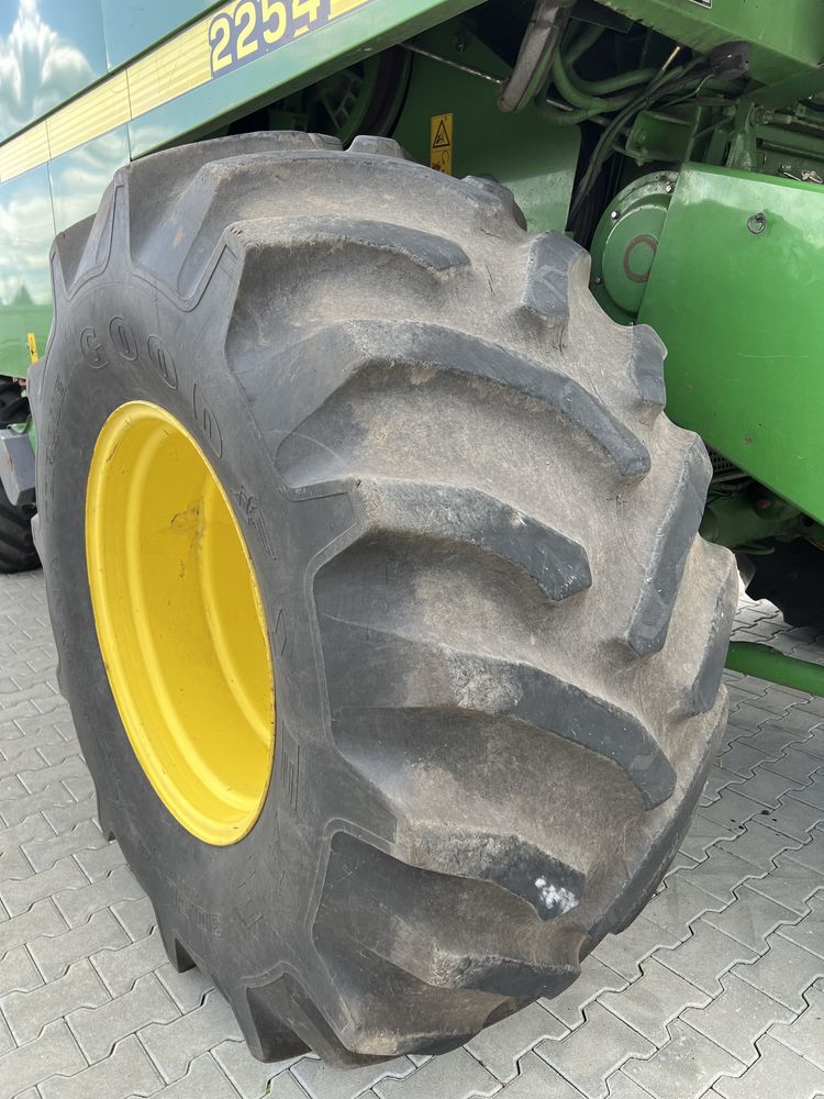 John Deere 2254, Джон дир