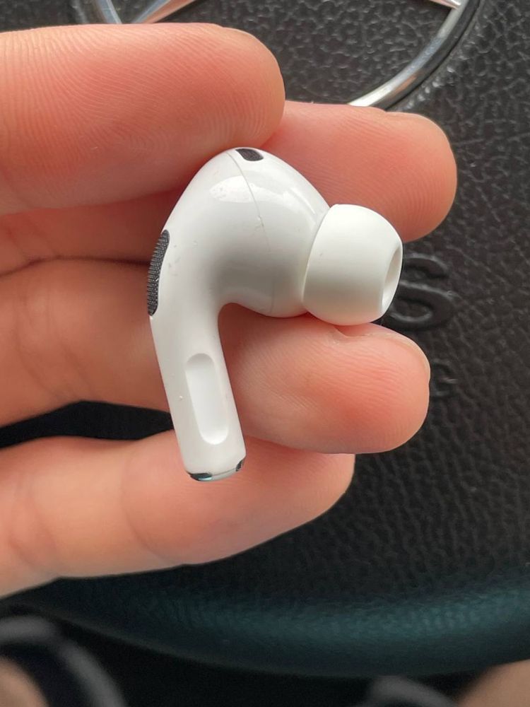 Prawa Słuchawka AirPods Pro 2  A2700 A2699 A2698