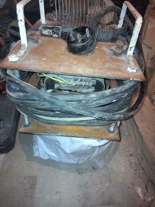 Продам сварочний апарат.