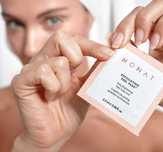 MONAT Peel Pads Codzienna Kuracja w 30 Płatkach Złuszcza Plamy Zmarszc