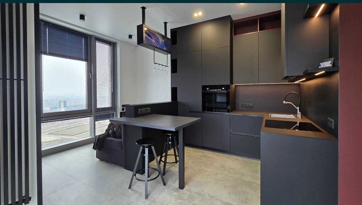 Продаж квартири 45м2 ЖК Метрополіс  Заболотного, 1-Б Авторський Ремонт