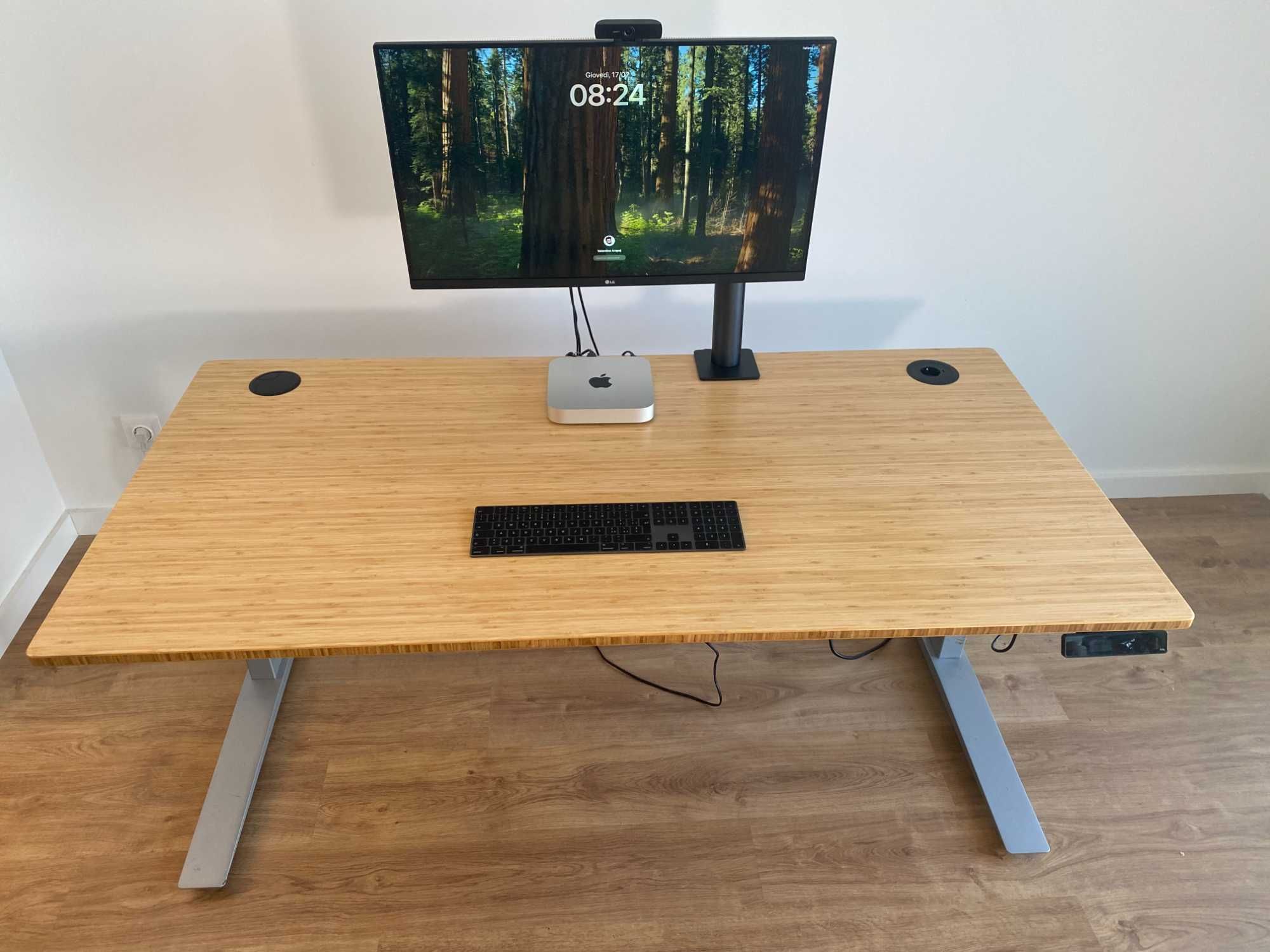 Ecrã Ultrafine LG