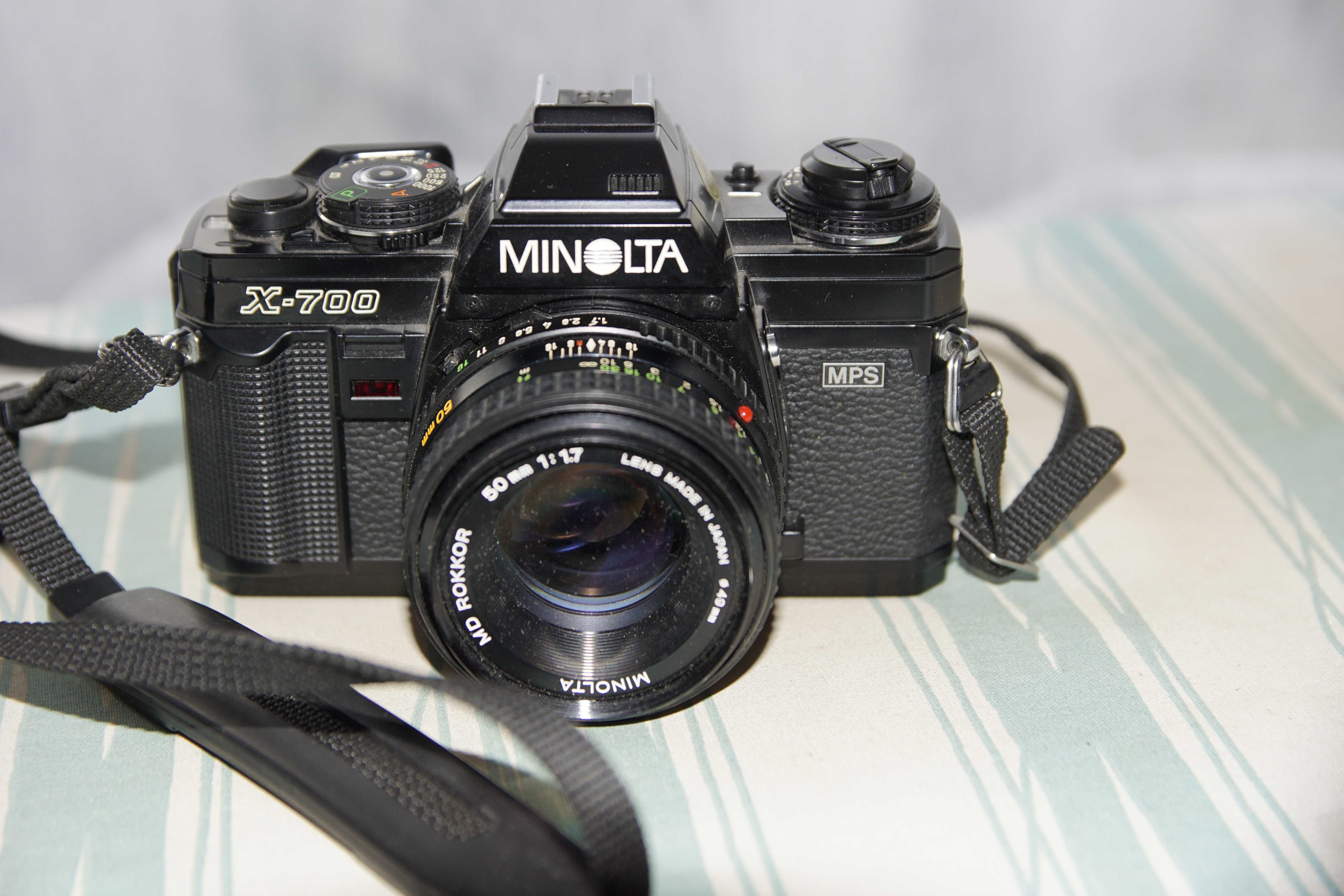 Aparat Minolta x-700.