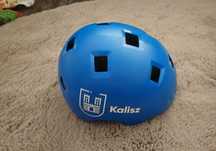 Kask rowerowy logo Kalisz firny Oxelo
