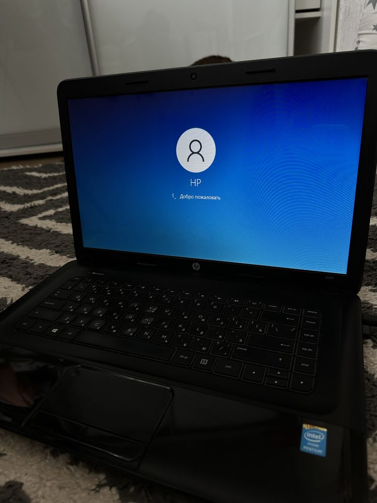 hp 2000 ноутбук 2d87sr