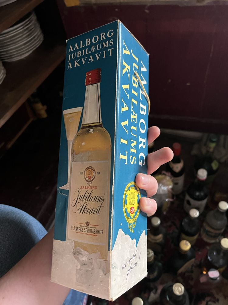 Aalborg Akvavit Jubileum 1846_1946 butelka kolekcjonerska
