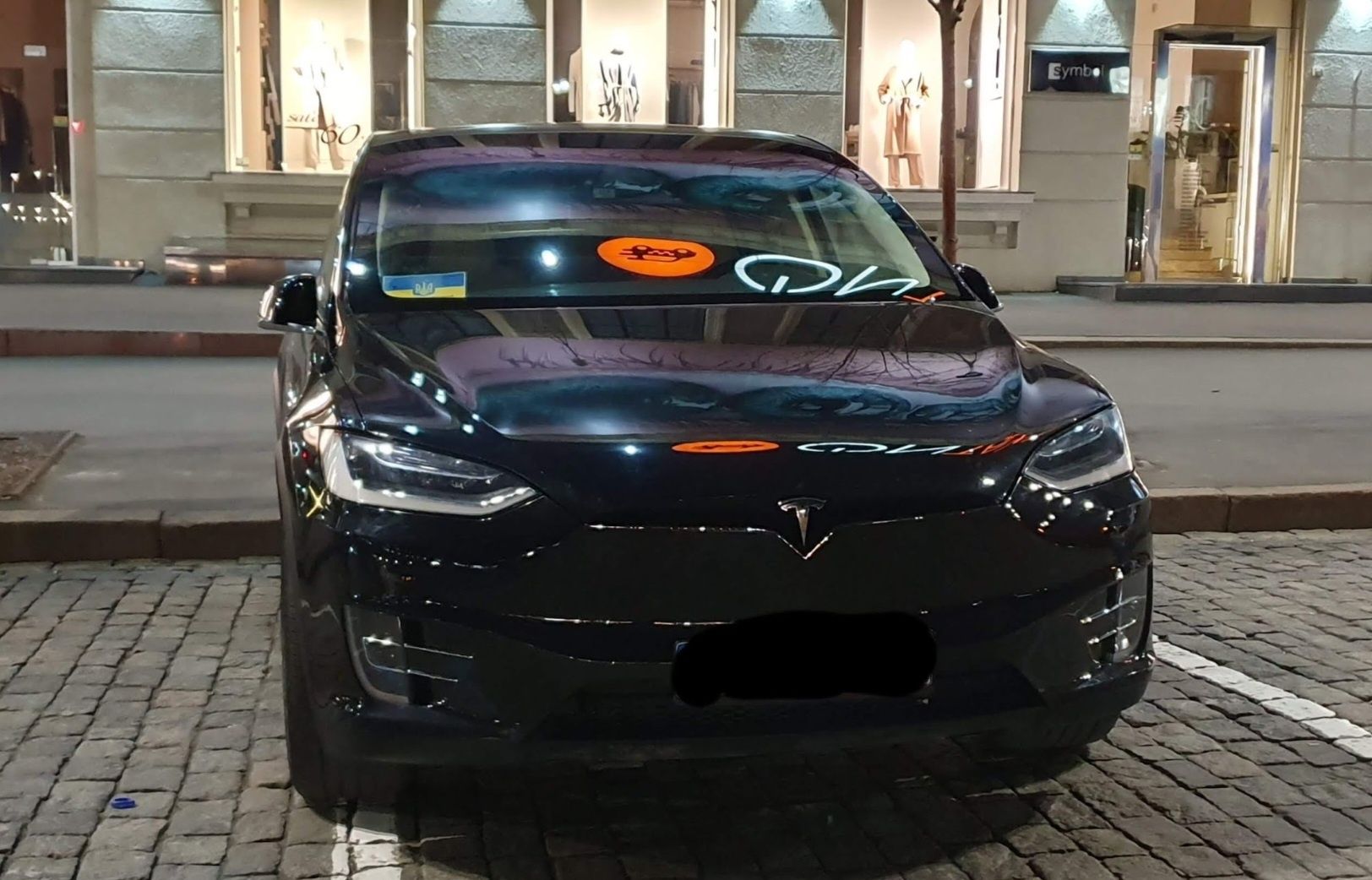 Tesla Х, 32000км, не бита