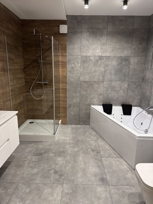 З Джакузі подобово від власника новобудова в центрі Львова.