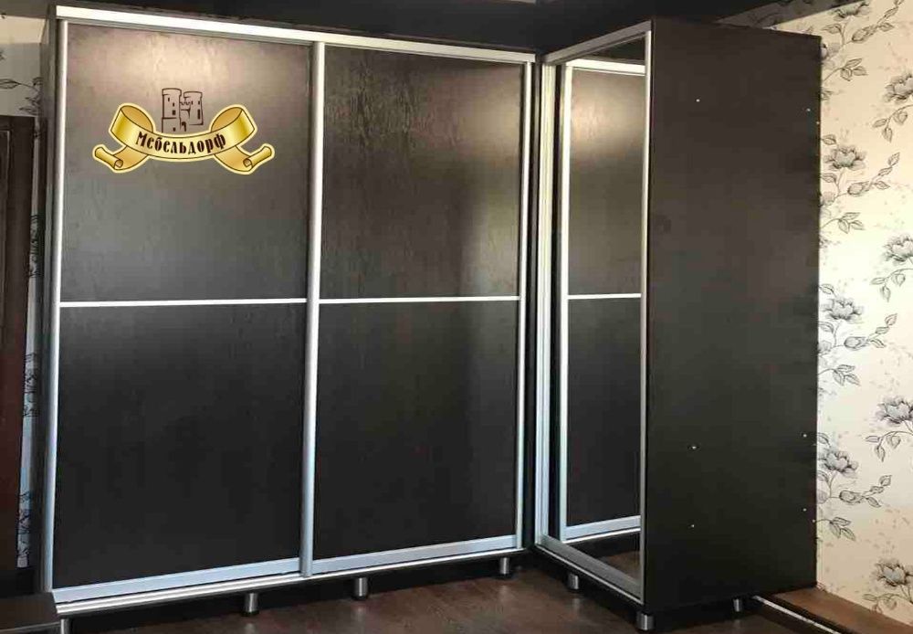 Угловой шкаф-купе различного размера и наполнения в Днепре по Акции