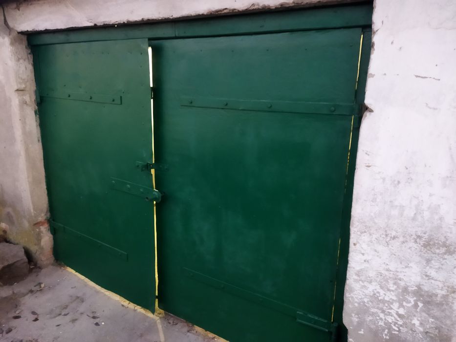 Продам гараж в кооператив ветеранів.