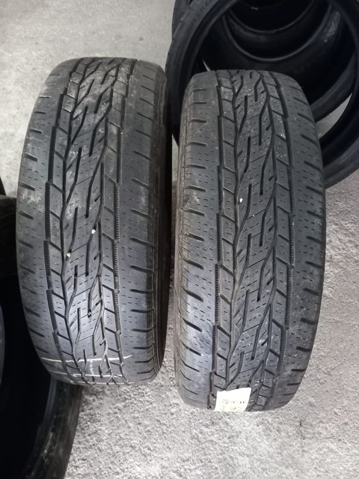 2 Pneus 205/70R15 Continental 4x4