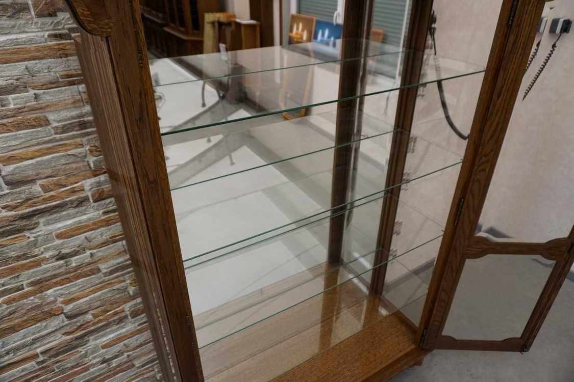 witryna dębowa z lustrami podświetlana szer. 134 cm