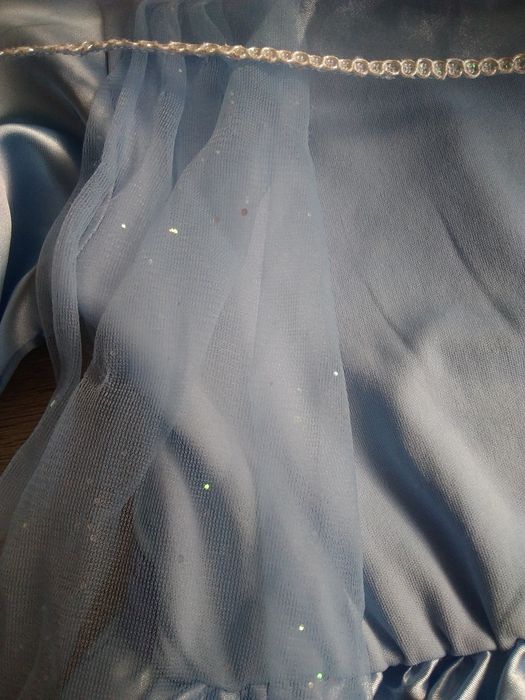H&M r. 104/110 Kostium karnawałowy,  suknia Elzy z Krainy lodu