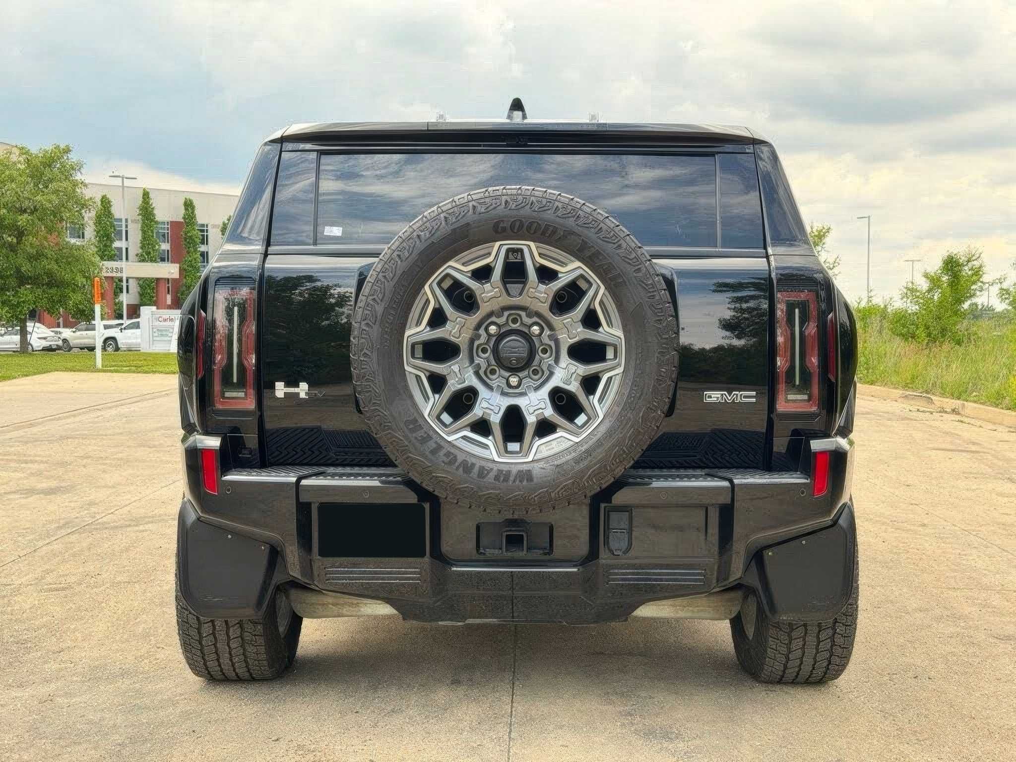 2024  Hummer  EV