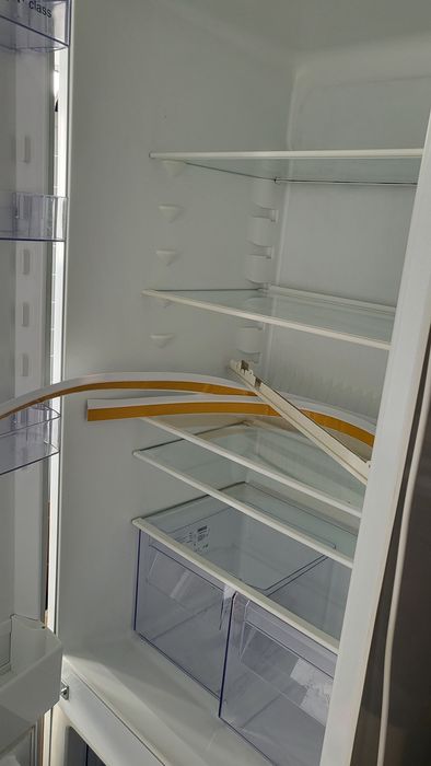 Frigorífico zanussi de encastre