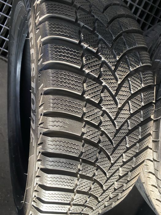 1 szt.opona zimowa 205/55R16 Bridgestone Blizzak LM001 Evo 18r.7mm