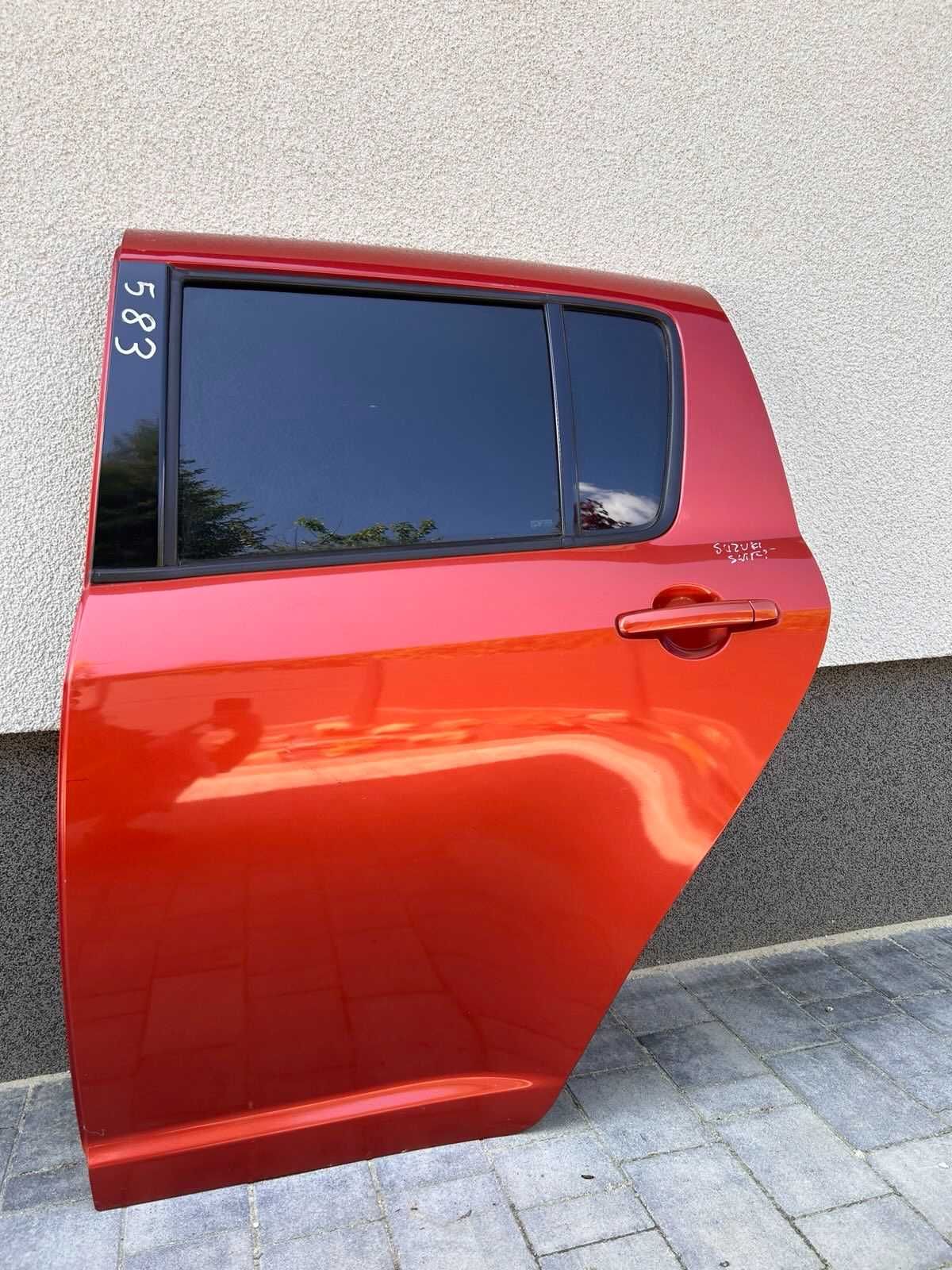 Drzwi tył tylne lewe suzuki swift mk6