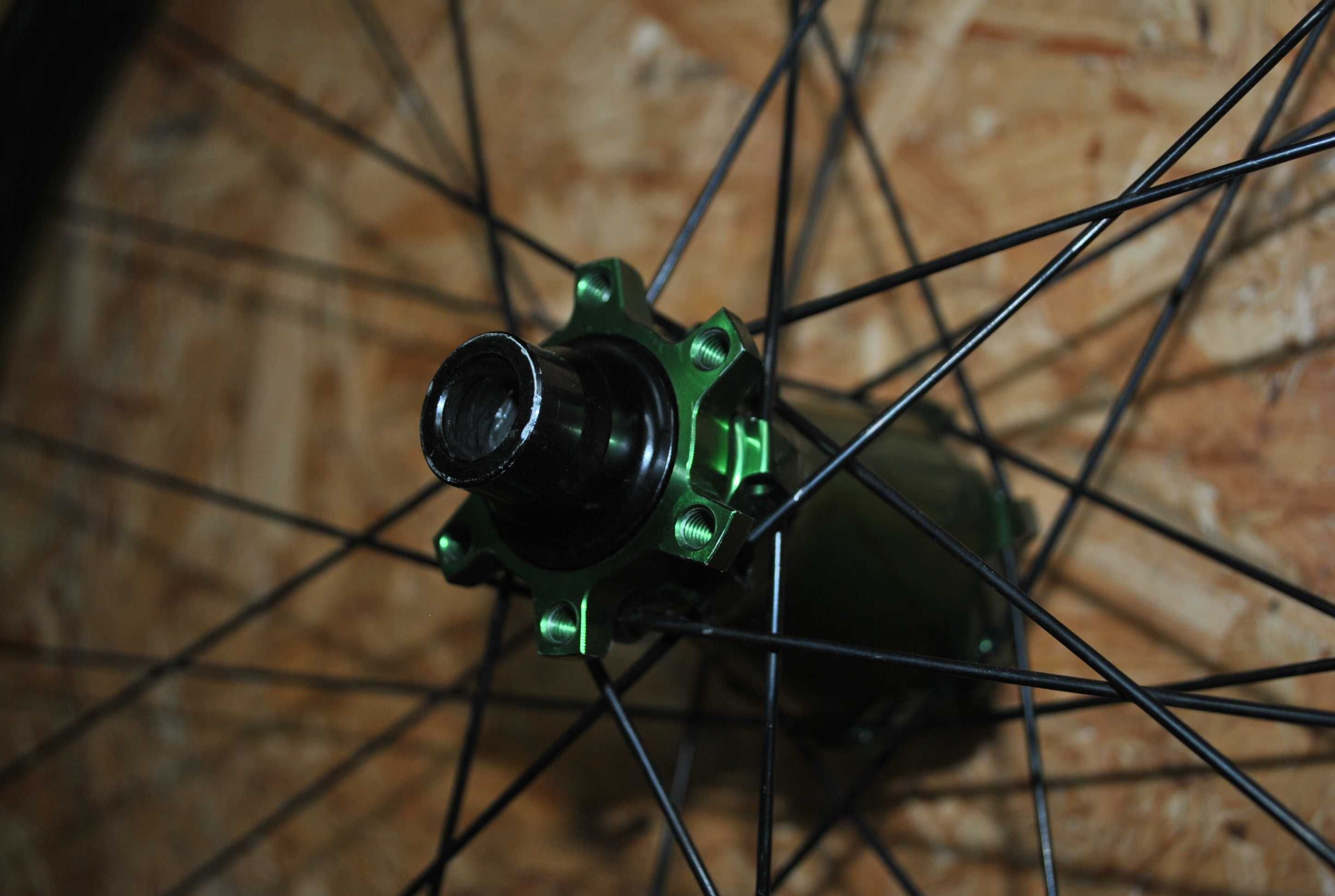 Koło tył 29 enduro Syncros Revelstoke 1.5 622x30 Micro Spline
