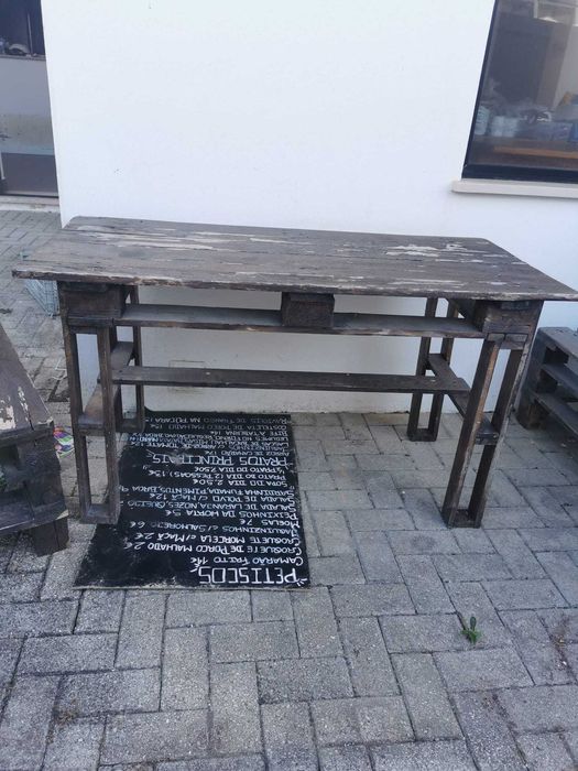 Conjuntos de Mesas de Esplanada em Paletes