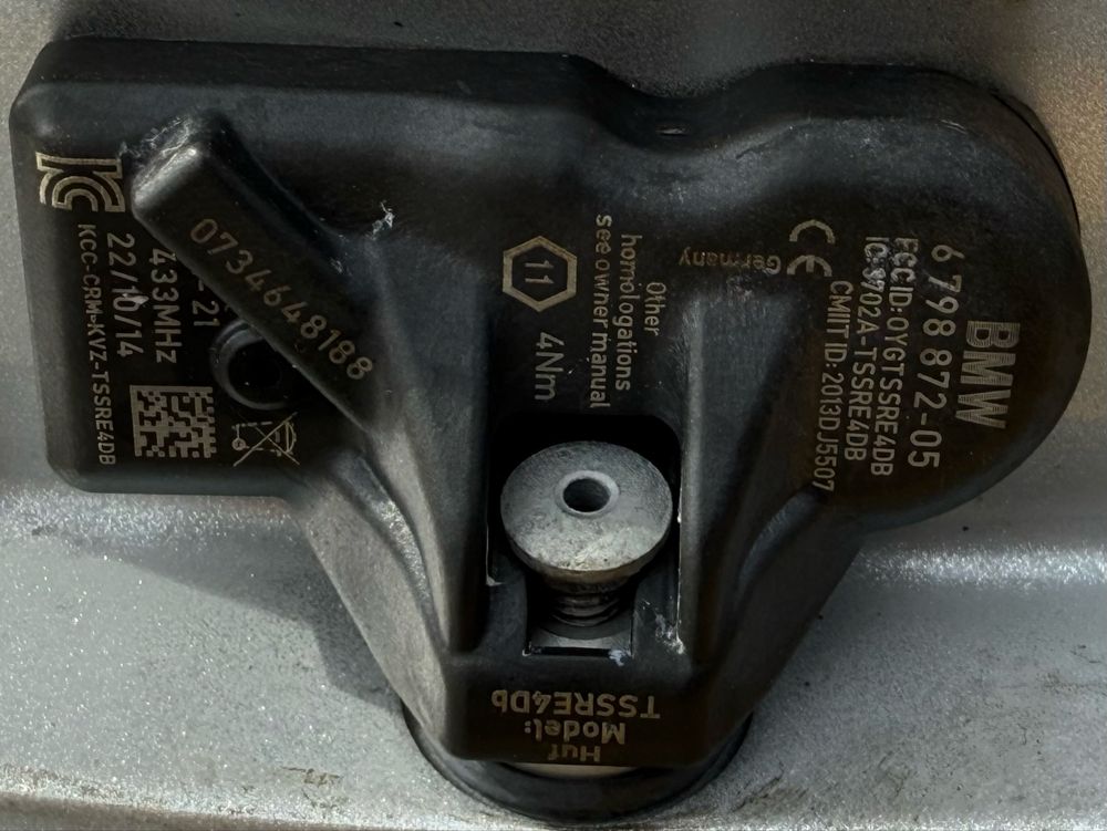 Oryginalne felgi Bmw 17 F10 F11 X1 F25 F26 F30 E60 5x120 et30 czujniki