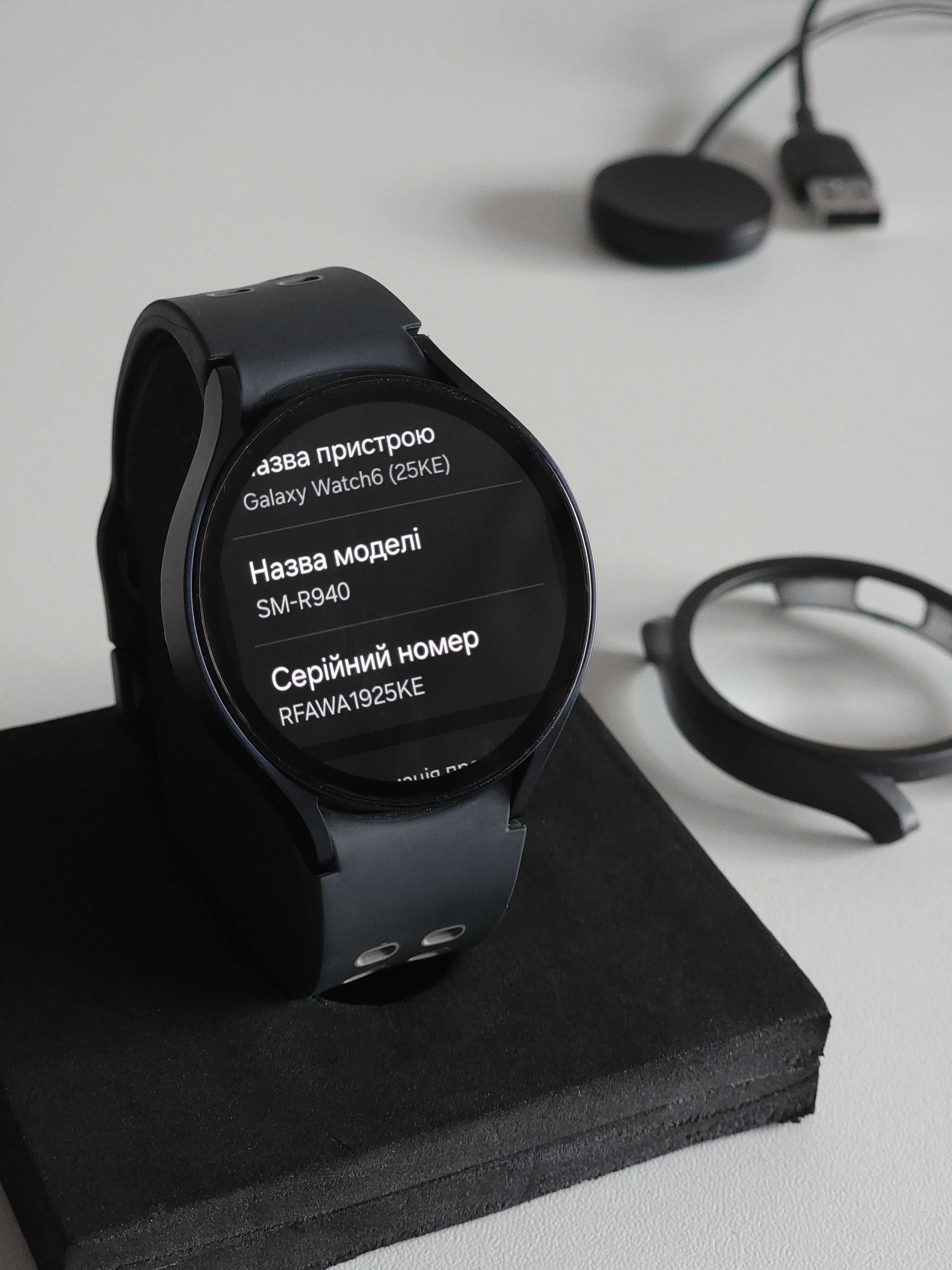 Смарт-годинник Samsung Galaxy Watch 6 44mm / SM-R940 / Black