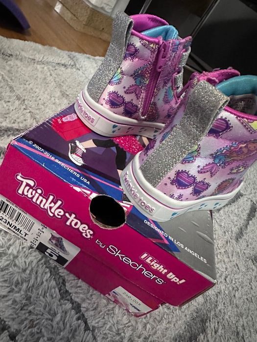 Świecące buty dziecięce