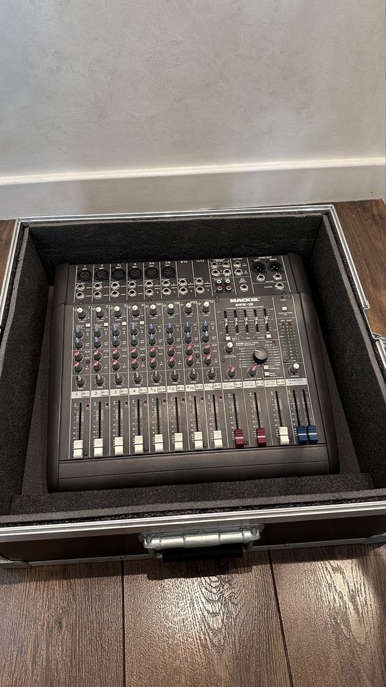 Мікшерний пульт Mackie DFX 12 Mixer(rcf, jbl, dynacord)