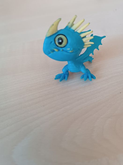 Герої мультфільмів "Як привчити драконів"