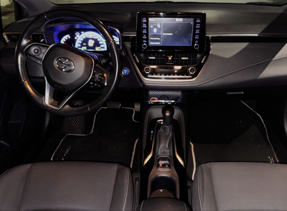 Toyota Corolla 1.8 Hybrid Touring Sports