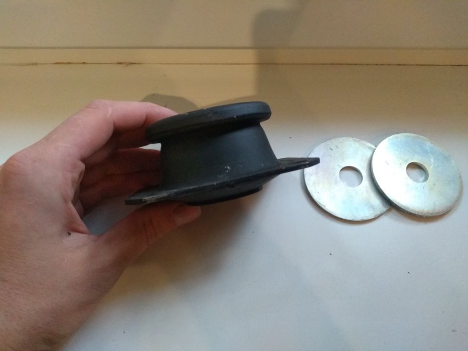 Poduszka Amortyzator kabiny Zetor