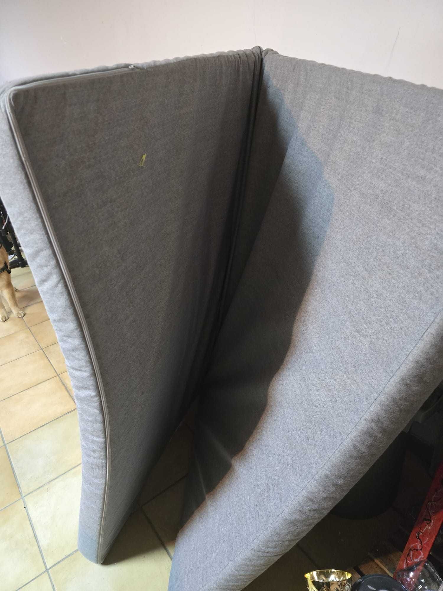Sofá cama Ikea de cor cinza, de 2 metros