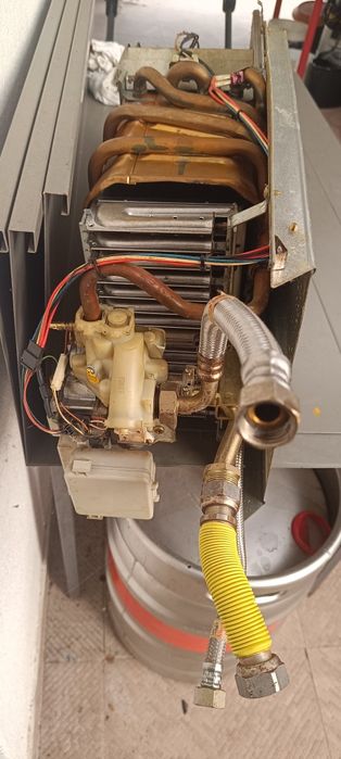 Esquentador junkers 837 FD gás natural WRD14-2