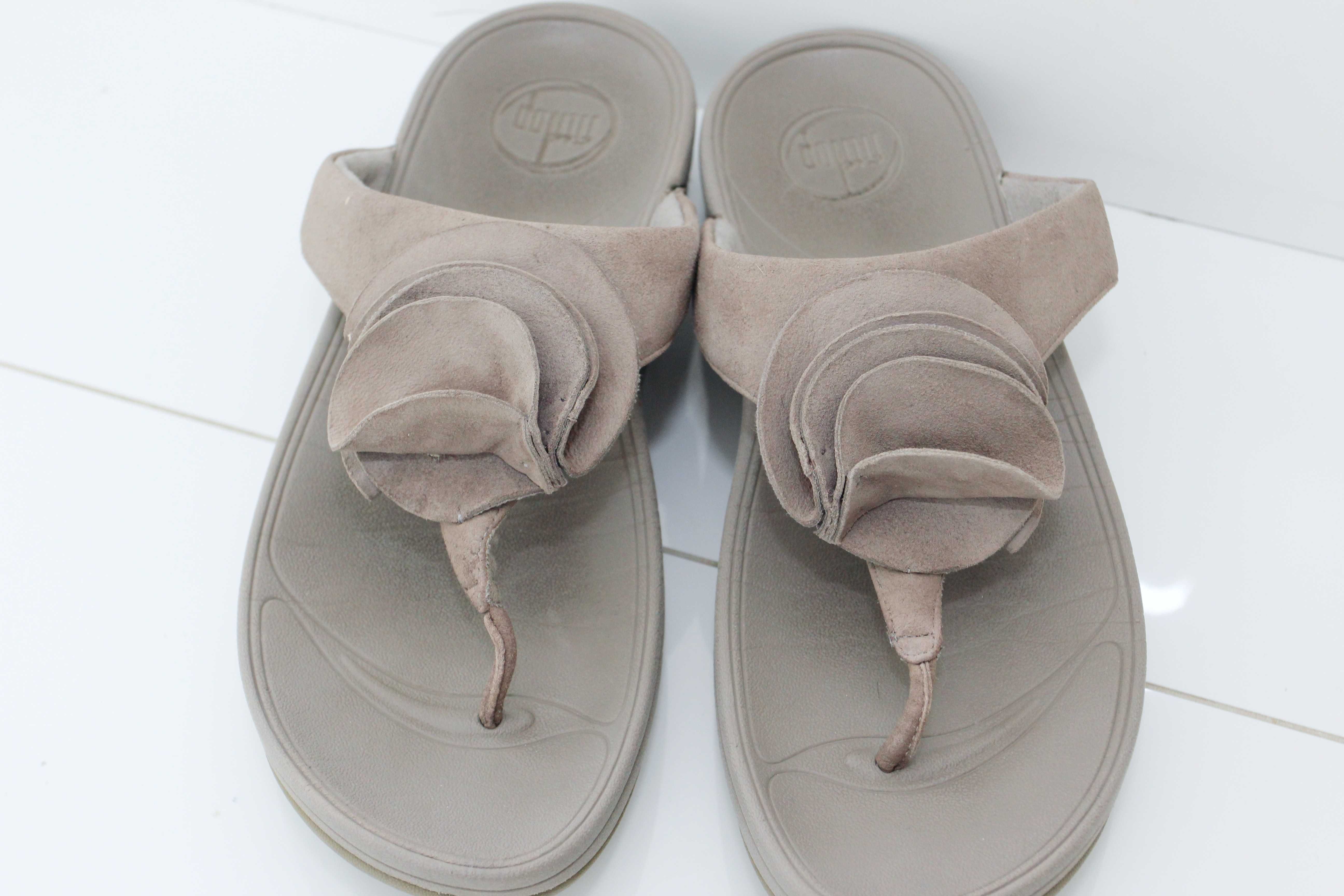 FitFlop skóra, bez wad 39