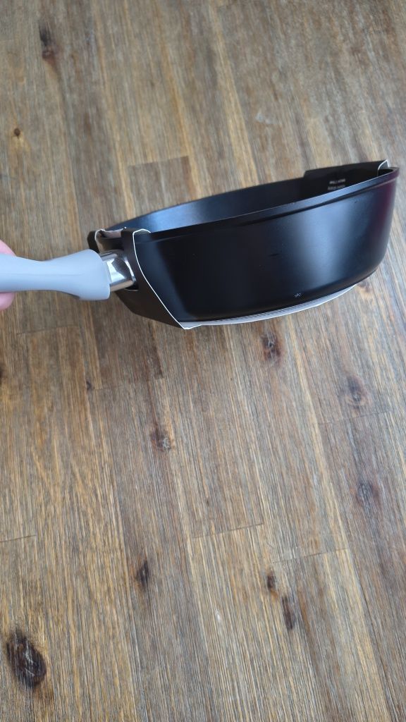 Patelnia 20 cm głęboka Alto
