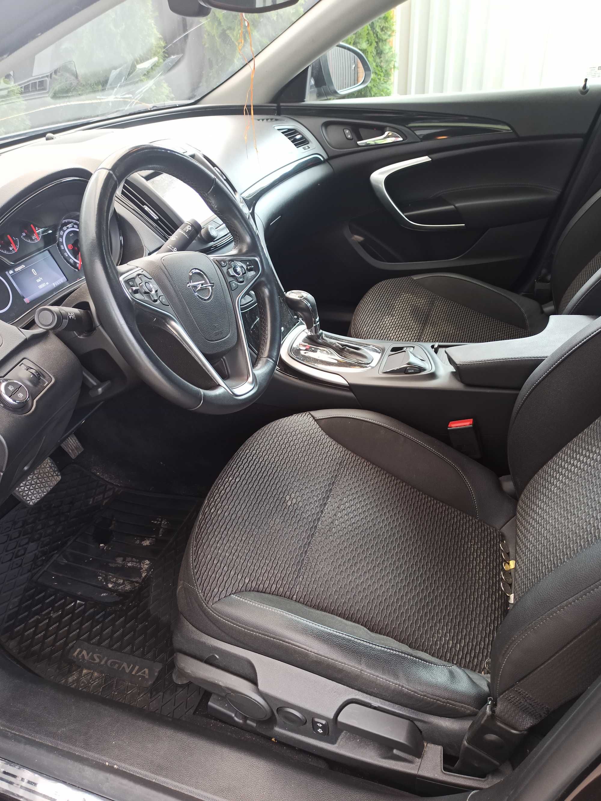 Opel insignia bi-turbo 4x4