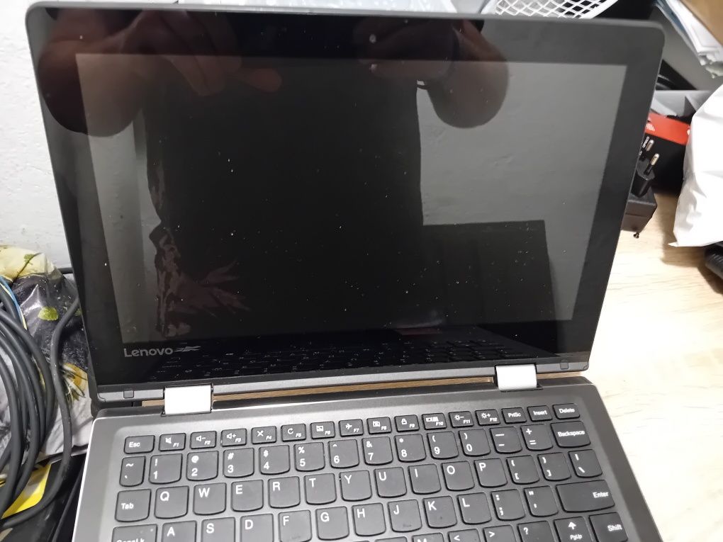 Lenovo 310-11AP. Stan bardzo dobry! Dotykowy ekran!