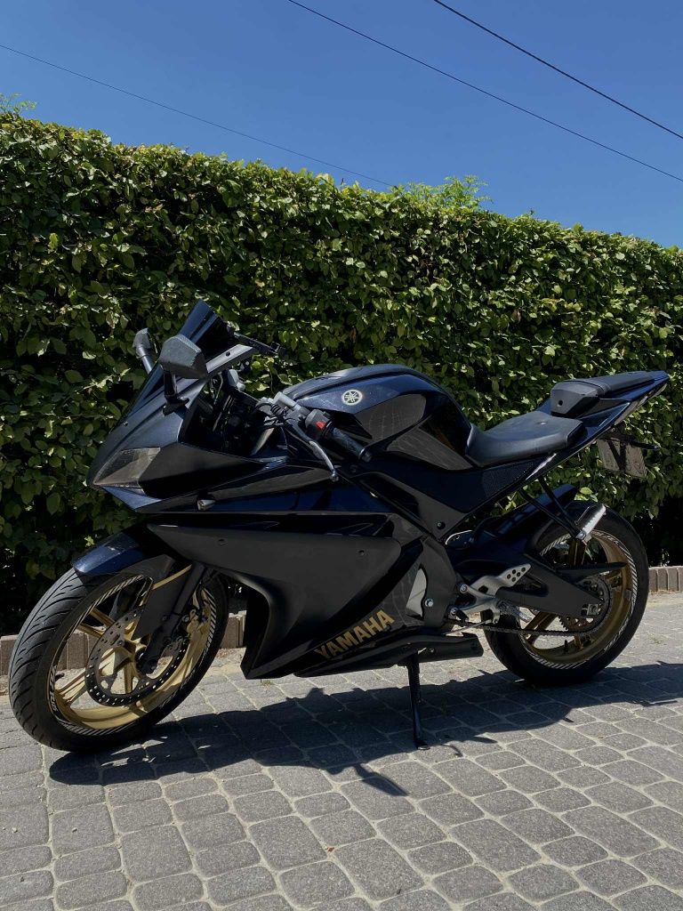 Sprzedam motocykl Yamaha yzf-r125