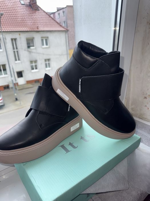 Buty zimowe r39. Nowe