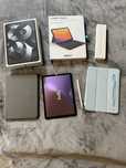 Apple Ipad Air 5 generacja Wi-Fi 64GB space gray z akcesoriami