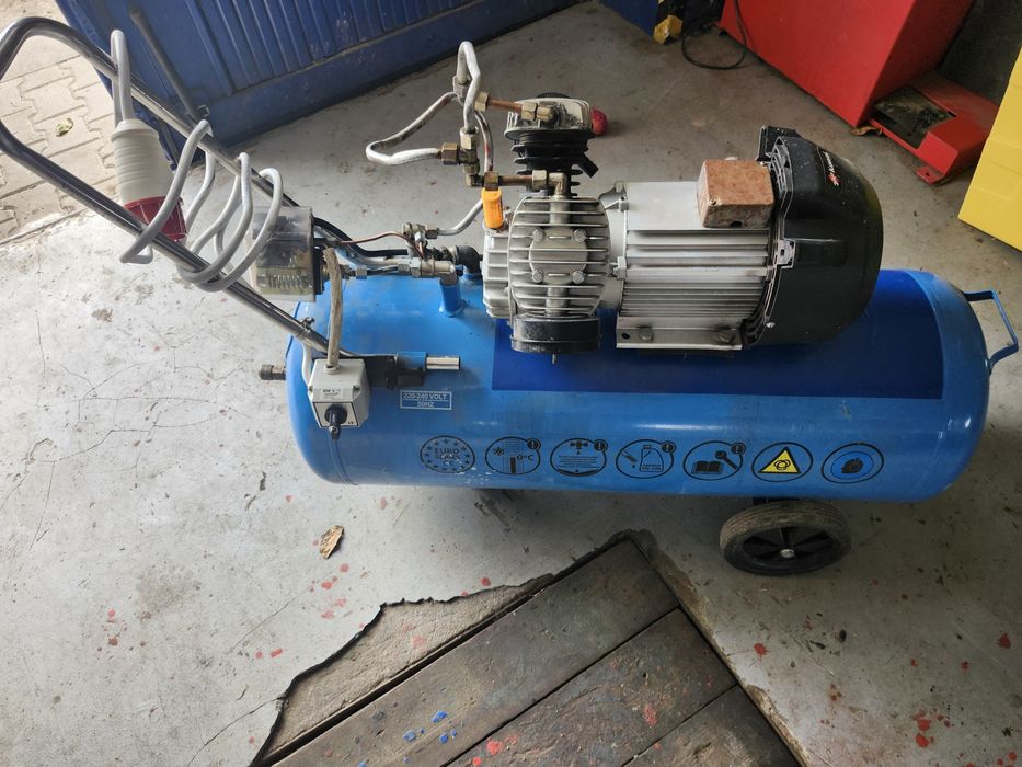 Sprężarka 100l 400v