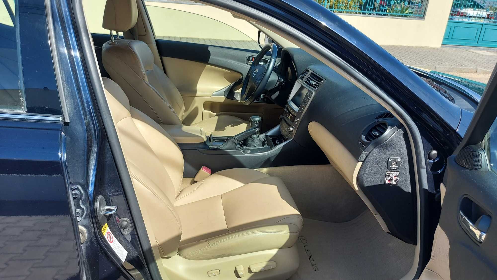 Lexus IS 220D Luxury