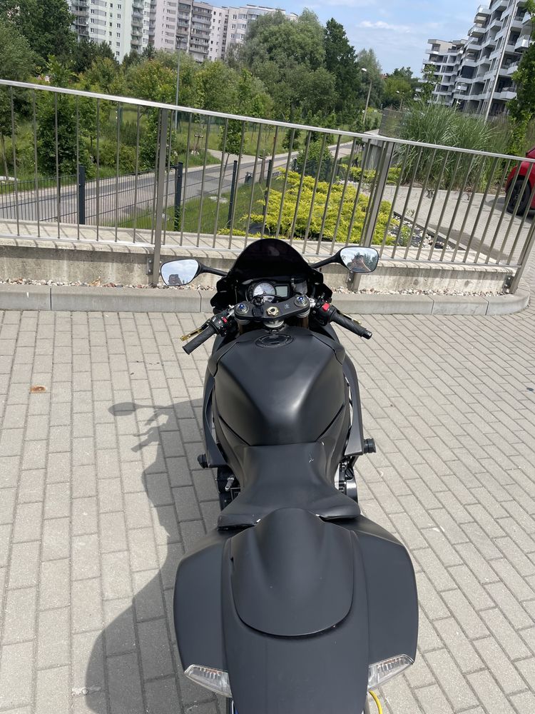 Suzuki GSX-R 600 k7