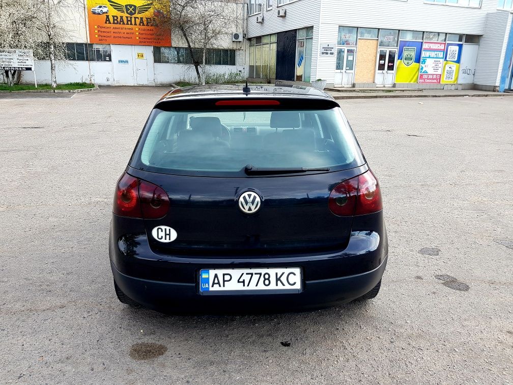 Продам автомобиль Golf 5