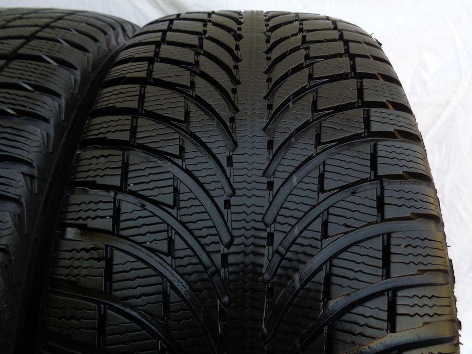 Opony zimowe MICHELIN LATITUDE ALPIN LA2 AO 255/45 R20 101V (4x7mm)