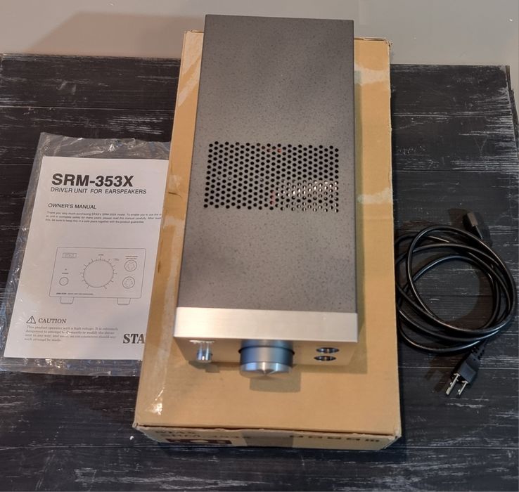 Stax SRM-353X твердотільний підсилювач для електростатичних навушників