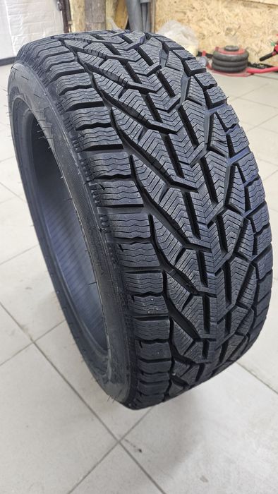 Nowe opony Taurus 225/45 R17 94 V XL Winter

Czytaj więcej: https://ww